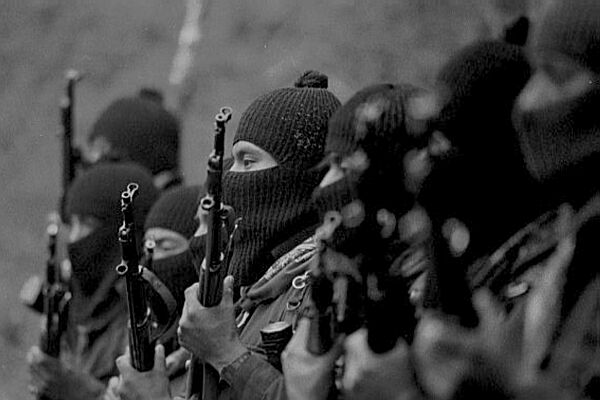 Ezln-rifles.jpg